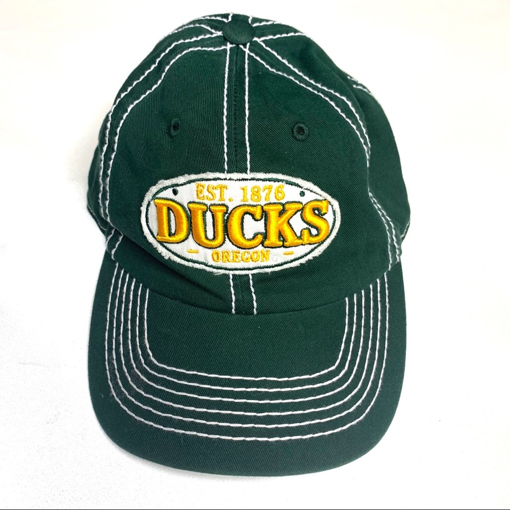 Oregon Ducks Hat. NCAA by Captivating Headgear.